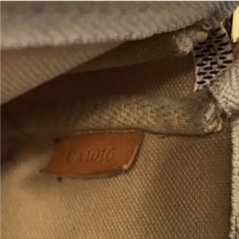 Louis Vuitton Bag - Picture 3 of 10